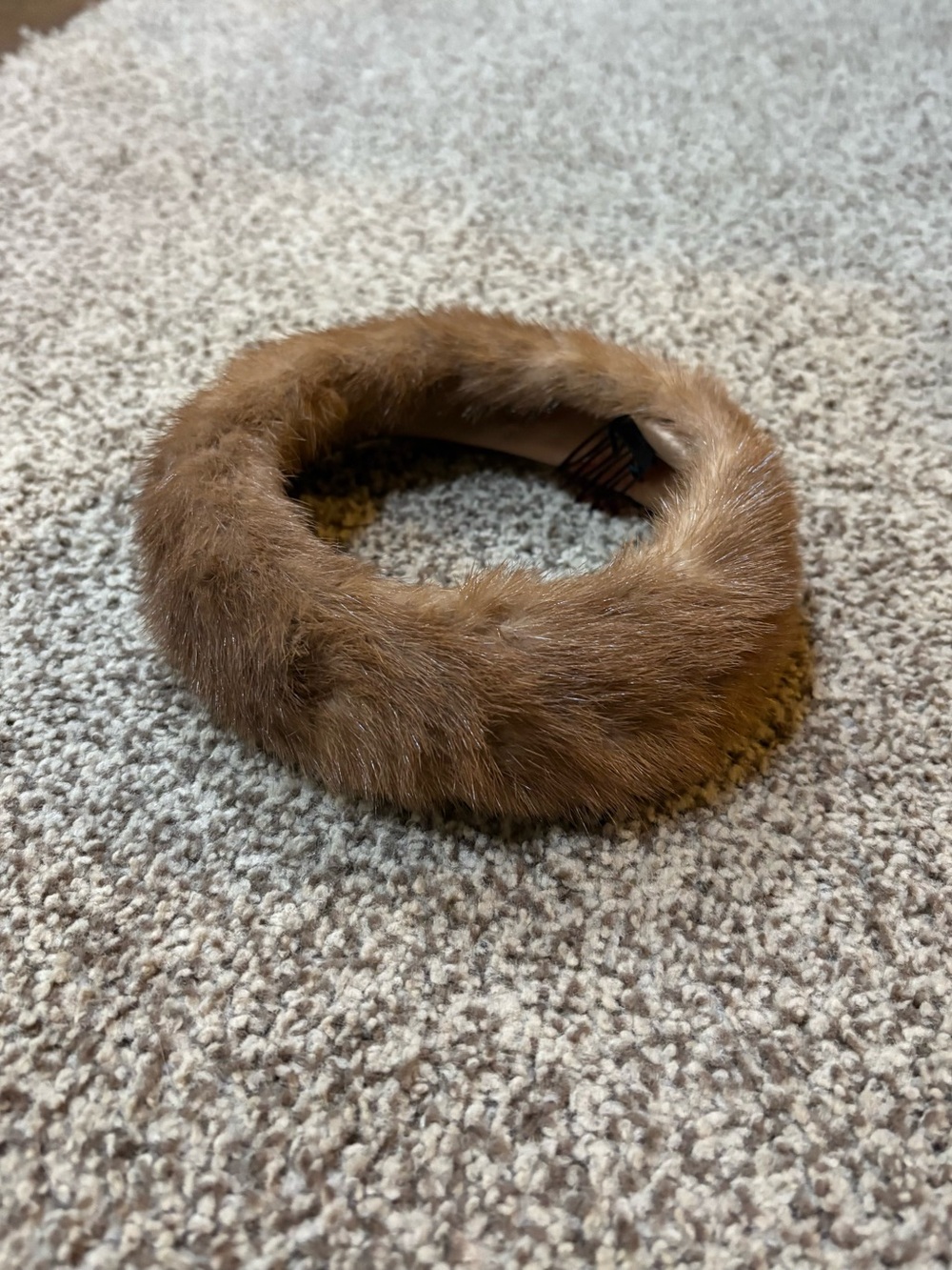 Vintage fur halo hat